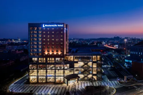 WesternLife Hotel Hotels in Iksan