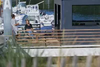 A lodge boat at Guidel-Plages marina - 3-stjärniga