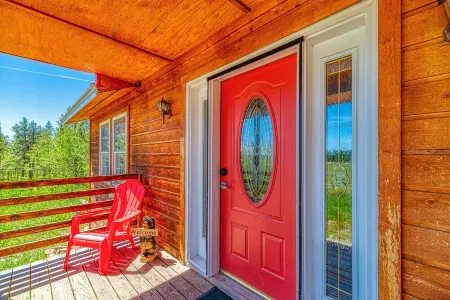 Hot Tub~Fishing Pond~2 Acres~Views~35 min to Breck