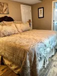 Beautifully decorated beachfront condo!!!