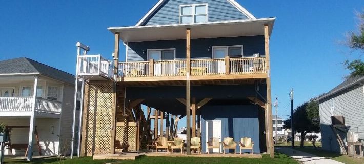 Water Lovers Paradise! New 6 br 4 ba  boat ramp and dock on canal. Near ocean Отели в г. Пендер