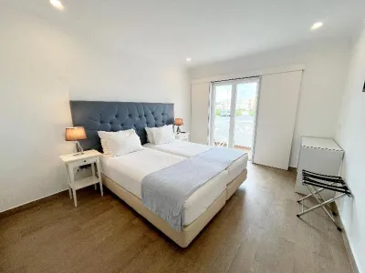 River Inn - Adults Only- by AC Hospitality Management Hôtels à proximité de : Orbitur Camping Park - Sitava Milfontes