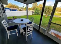 Sweetwater Cottage - Waterfront and Pet Friendly! Canoe and kayaks provided!