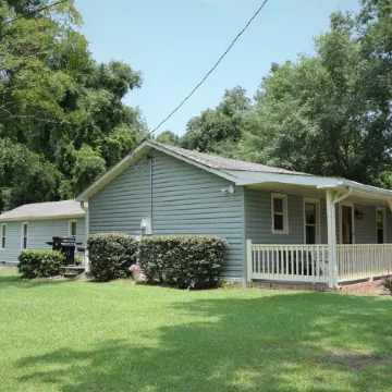 Moonshine Cottage - Time to GOLF!