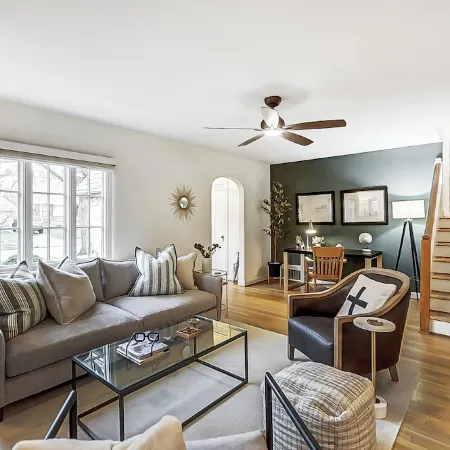 Gorgeous retreat in Dayton OH with private fenced yard.