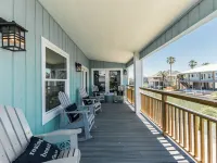 The Mermaid House on Key Allegro, waterfront, Open Bay views, sleeps 12-14 - 4-Star