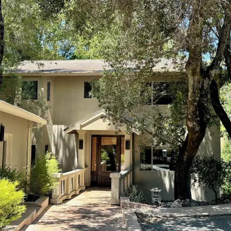 Sonoma Valley, Glen Ellen Secluded Wine Country Sophistication