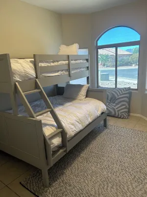 Cozy home in the heart of the desert!  5 minutes from the Saguaro National Park!