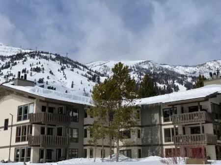 Jackson Hole Wyoming Mountainside Ski Condo Yellowstone & Teton National Parks
