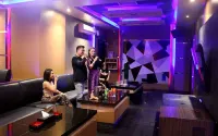 Aquarius Boutique Hotel Sampit - bar