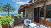 Luxury Villa W/ Panoramic Views & Private Pool