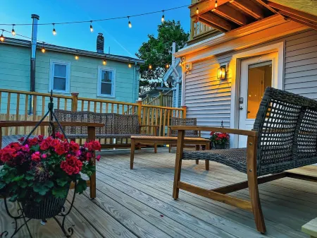 Walk to DNTN/Beach/Beauport, Boat Island, New Home