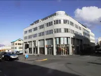 101 Guesthouse Hotel
