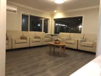 سيدار إن آند سويتس فنادق في Zephyr Cove–Round Hill Village