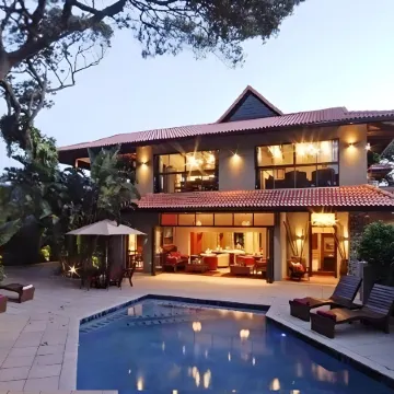 Cowrie Cove Guest House