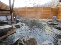 宝山荘 奥飛騨クマ牧場周辺のホテル