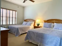 Condo in Legends Golf Course Resort  with a great Pub Next Door to the Unit