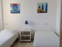 Panoramic 180 ° view on the canals, swimming pool, 6 people Rosas nature reserve Hotels near Playa de Santa Margarida