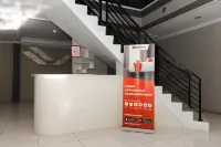 RedDoorz Plus Near Transmart Kairagi Dua Manado Hotels in Mapanget