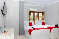 RedDoorz Plus Near Transmart Kairagi Dua Manado Hotels in Mapanget
