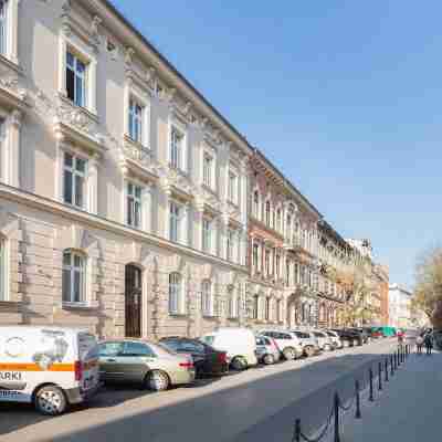 InPoint Main Square Apartment Others