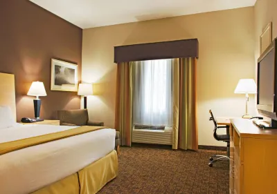 Holiday Inn Express & Suites Borger Các khách sạn gần Huber Park