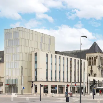 Hampton by Hilton Tours Centre