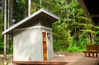Cozy 2 Bed/2 Bath with sauna, perfect for small families