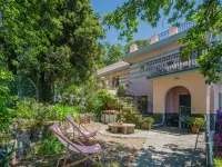 La Ginestra Hotels in der Nähe von Castello di Sem Benelli