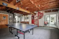 Charming 4-bedroom house with AC and WiFi in delightful Troutman