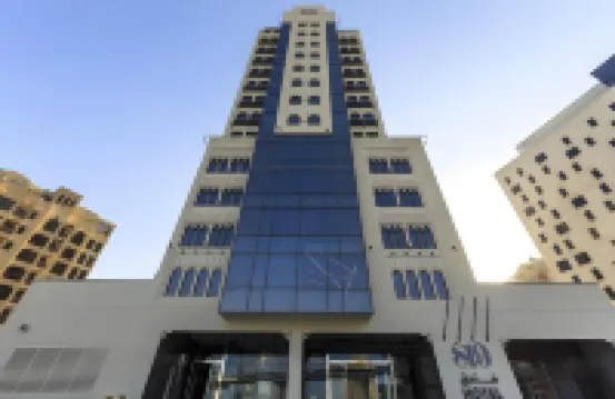 S19 Hotel-Al Jaddaf Metro Station