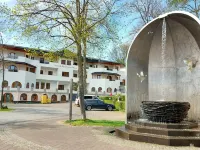 Modern Apartment In Central Location Hotels in Edertal