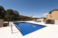 Hermosa Villa Vista Al Lago - Apartments