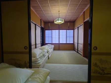 Takayama Stay Hiiragi Отели рядом с достопримечательностью «Takayama Jinya»