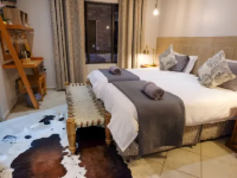 St Lucia Livingston Lodge Hotels near Saint Lucia Estuary