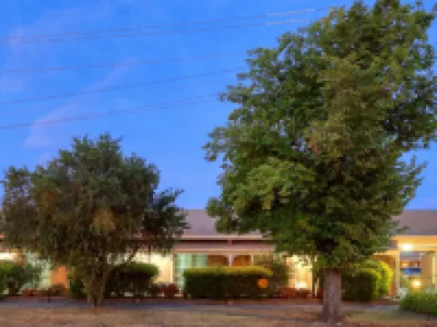 Top of the Town Motel & Apartments Hotels in Benalla