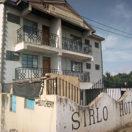 Sirlo Hotel