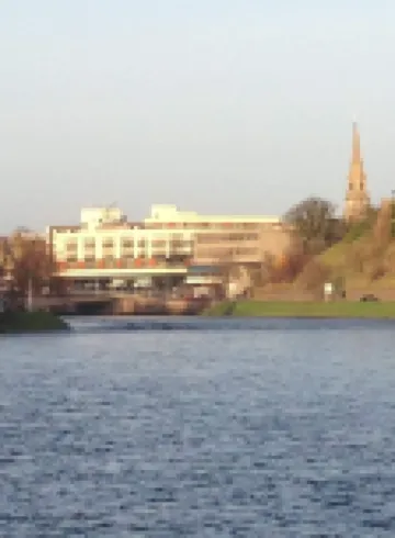 曼斯雷高地公寓 酒店