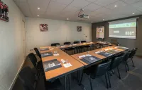 Campanile Agen Hotels in Brax
