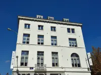 Hotel Retro Отели рядом с достопримечательностью «Станция метро Botanique»