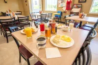 Rosebud Inn Hotels in Branson