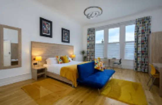 เดอะ คลาเรนดอน