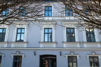 Xerion Hotel