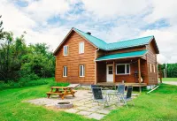 Ermitage Saint-Antoine Hotels in Lac-Bouchette