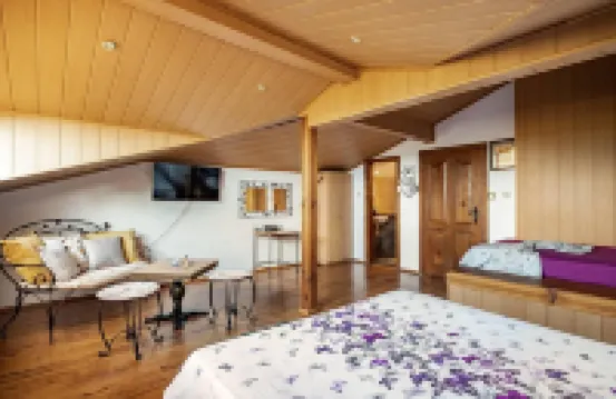 阿爾巴納西的可愛5床原始房屋 大特爾諾沃酒店