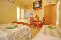 Apartments Sea Line