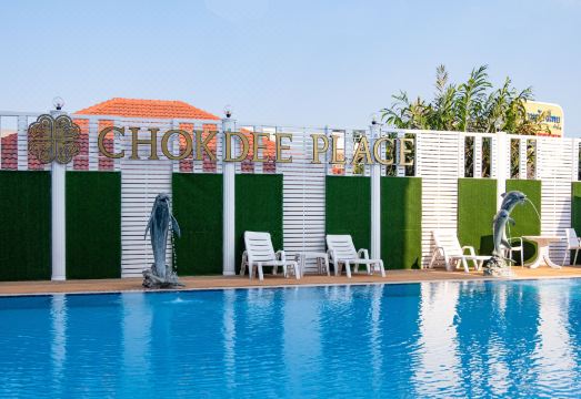 5. 촉디 플레이스..