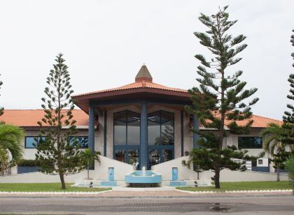 La Palm Royal Beach Hotel