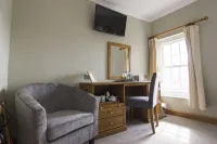 St Davids Cross Hotel Hotels in Solfach