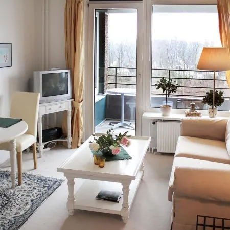 Sea View Apartment in Glücksburg with Balcony Near Sea Beach